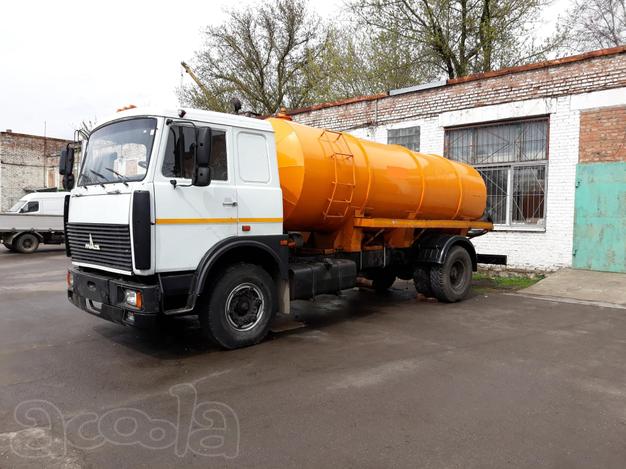 Откачка ям, выкачка канализации МАЗ 15 куб. Ассенизатор